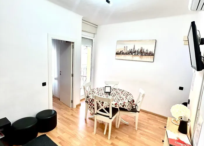 Carrer D'olesa Appartement Barcelone