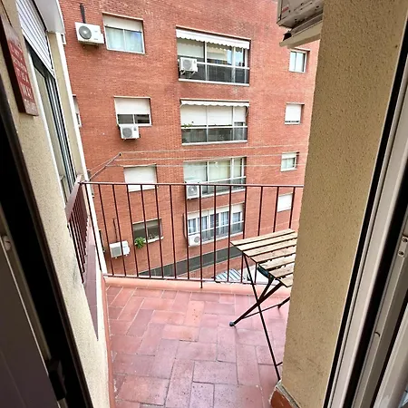 Carrer D'olesa برشلونة